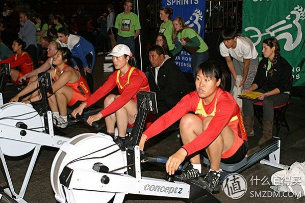 中国赛艇队使用C2划船机